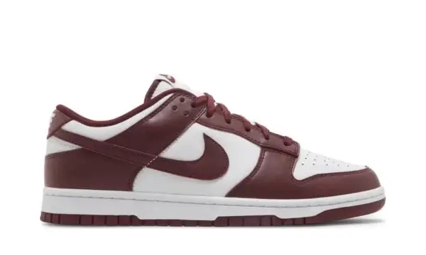 Nike Dunk Low Team Red