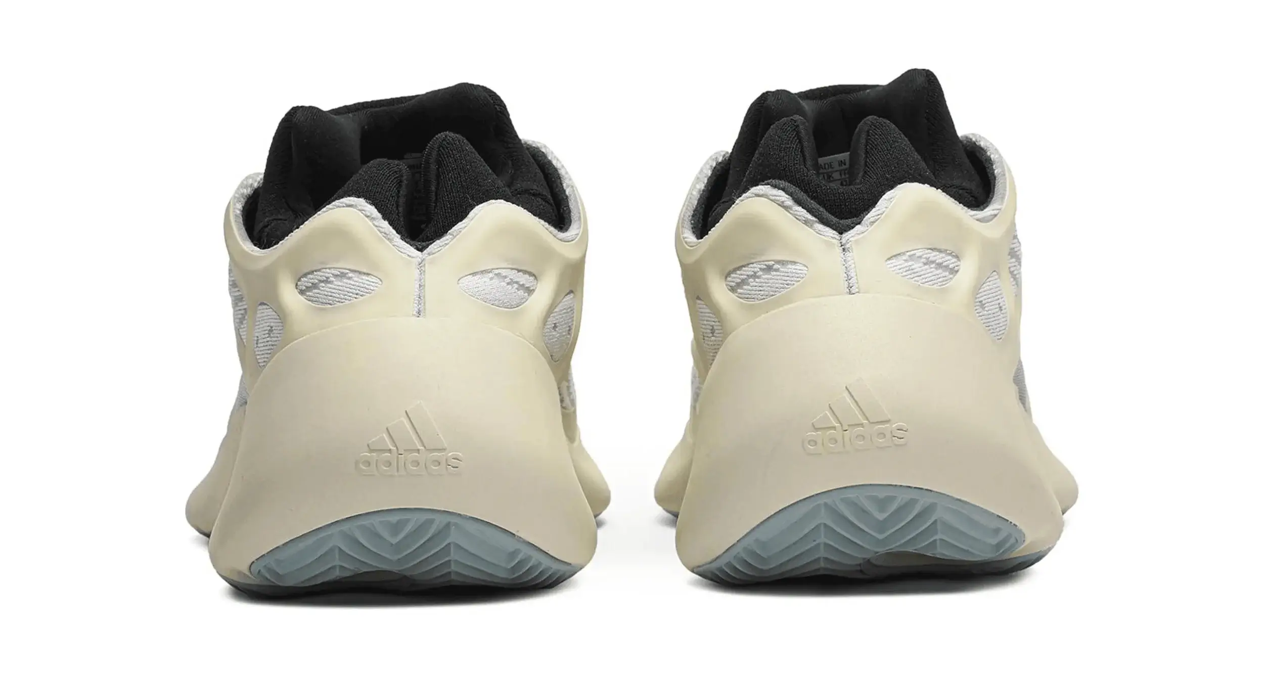 Yeezy 700 Azael