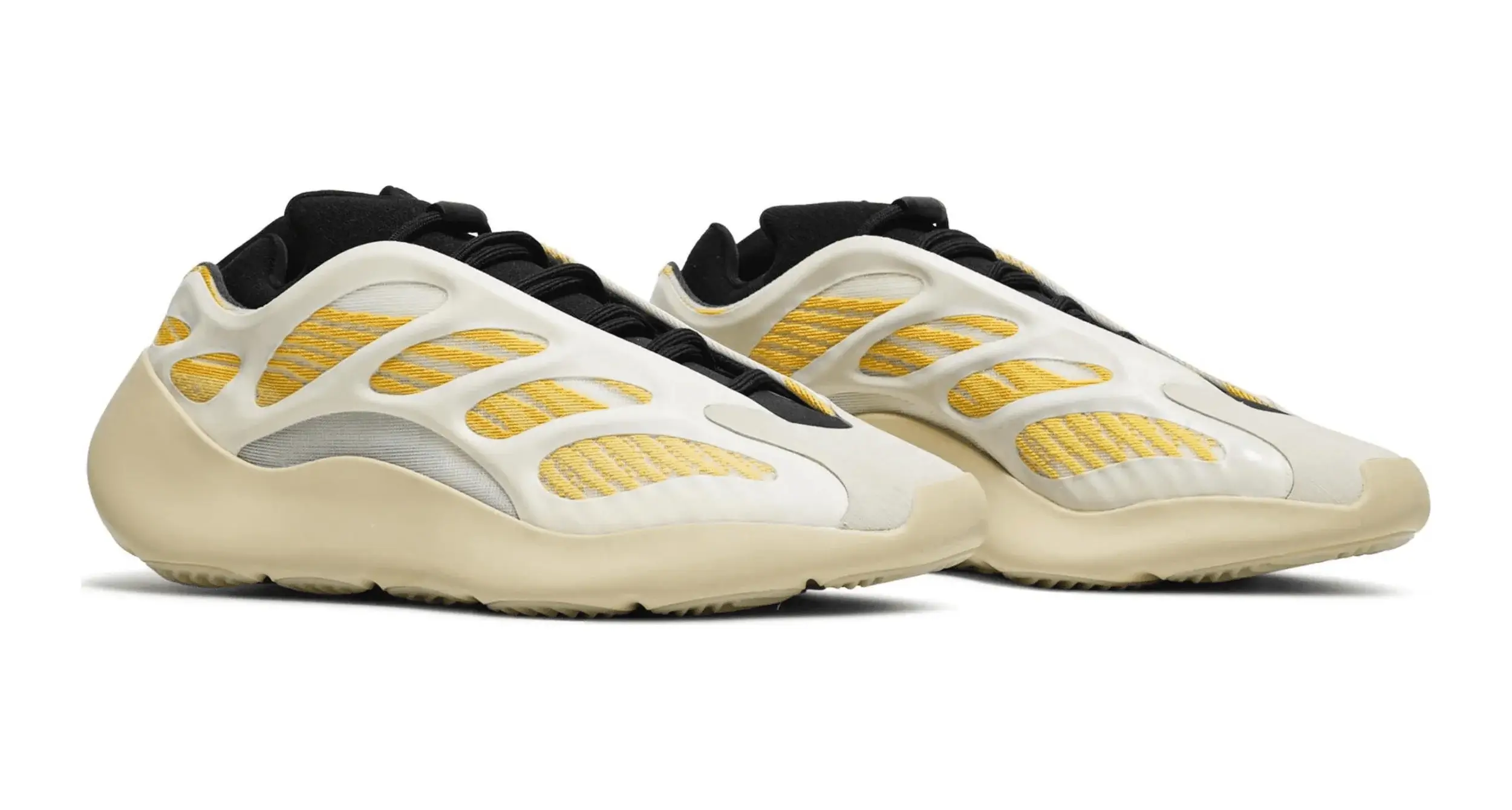 Yeezy 700 Safflower